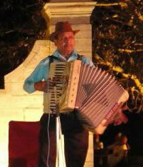 accordion players near me surat india