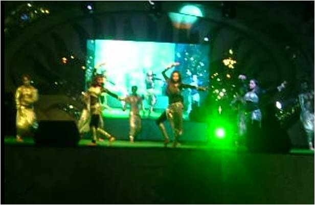 indian dance troupe surat