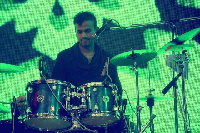 best drum player surat