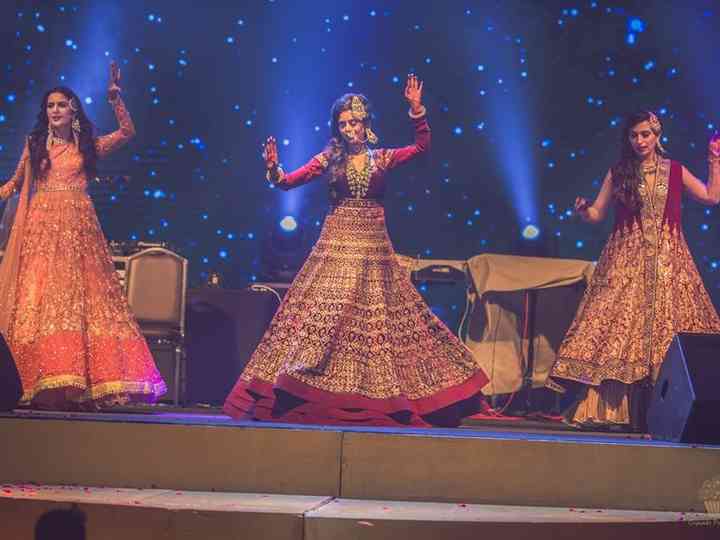 ladies sangeet choreography surat